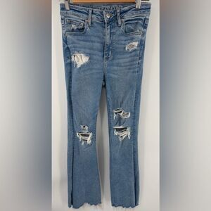 American Eagle women’s super high rise flare raw hem distressed denim jean sz 4